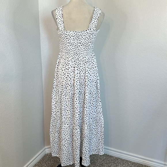 Beach Lunch Lounge White & Black Smocked Printed Midi Dress Size XSmall NWOT - Picture 4 of 9